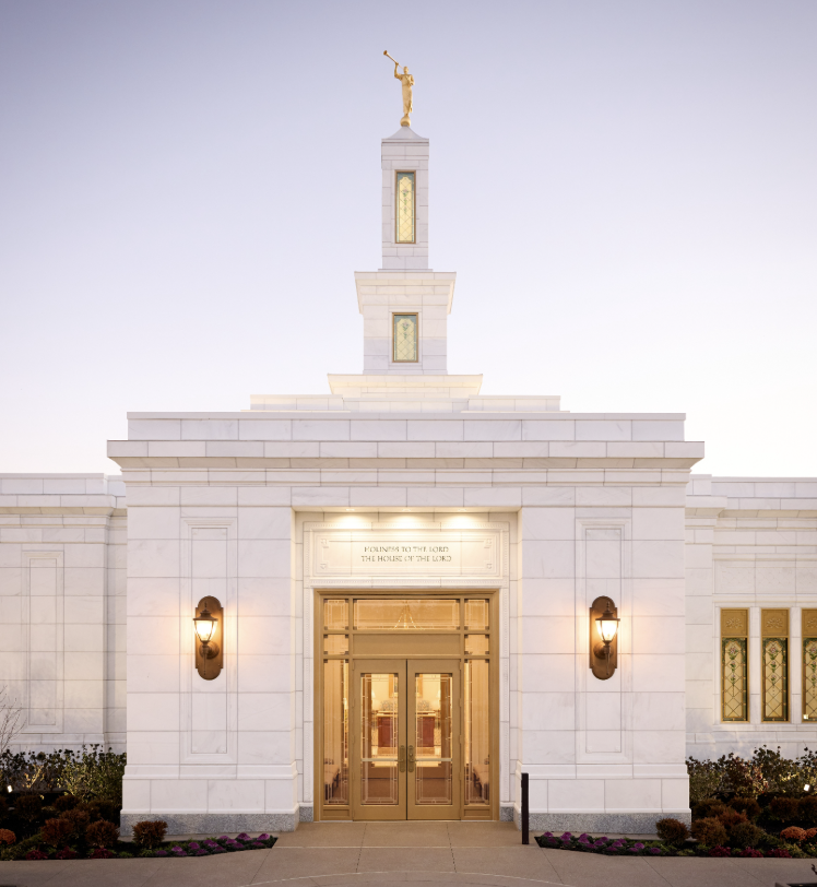 Columbus Ohio Temple at twilight